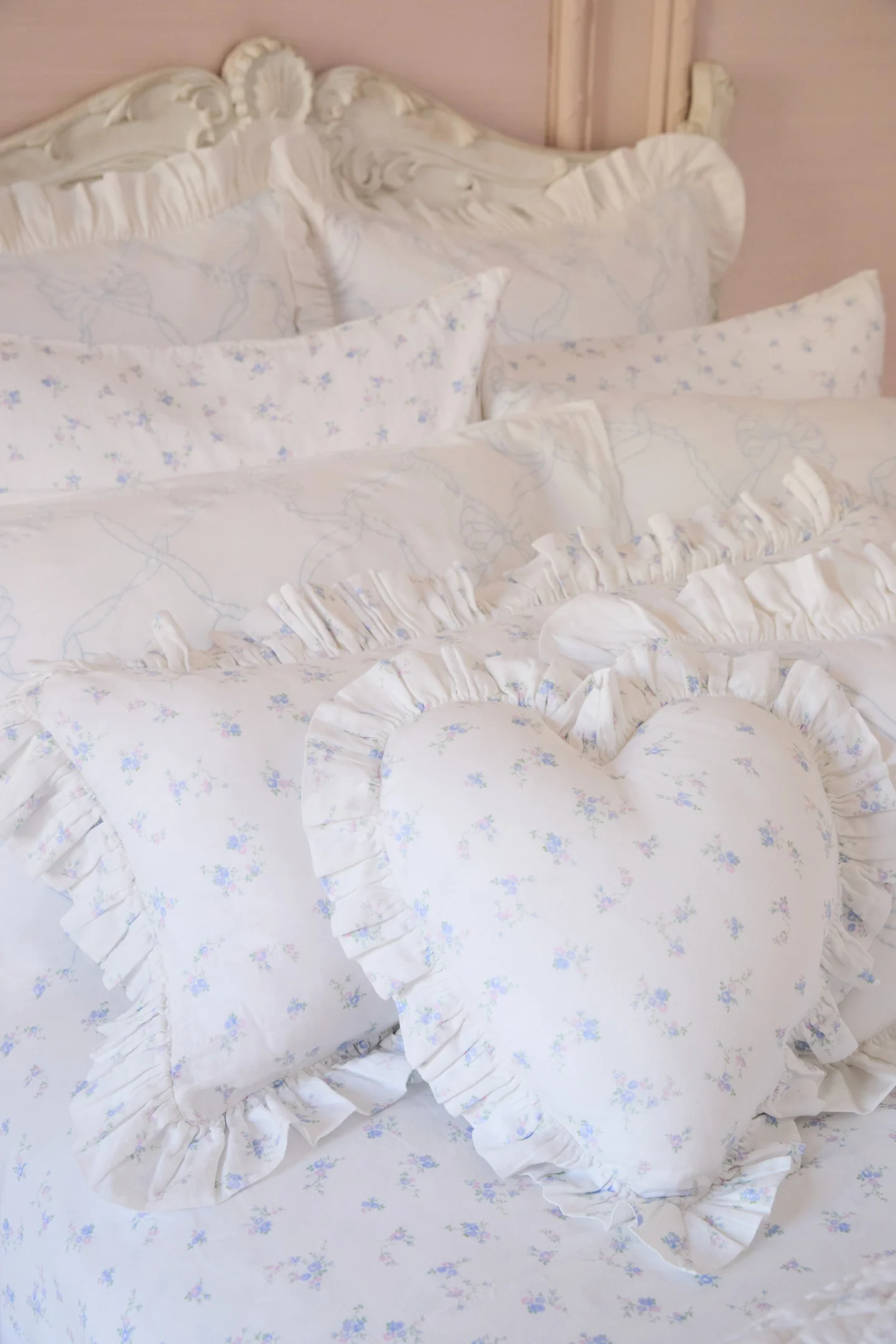 Atlantic Shore Ruffle Heart Pillow